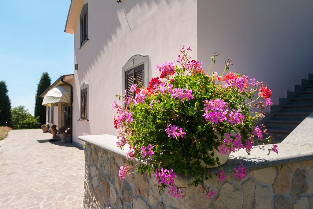 Agriturismo Ferrari 카프라롤라 외부 사진